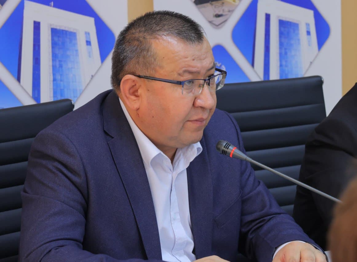 Yangi O‘zbekistonda erkin va kuchli fuqarolik jamiyatini shakllantirish borasida keng ko‘lamli va shiddatli islohotlar amalga oshirilmoqda.

2017-2024 yillarda fuqarolik jamiyati institutlarini bevosita qo‘llab-quvatlash va samaradorligini oshirishga qaratilgan 64 ta normativ-huquqiy hujjat qabul qilindi hamda ularni har tomonlama qo‘llab-quvvatlash uchun zarur huquqiy va institutsional baza yaratildi.