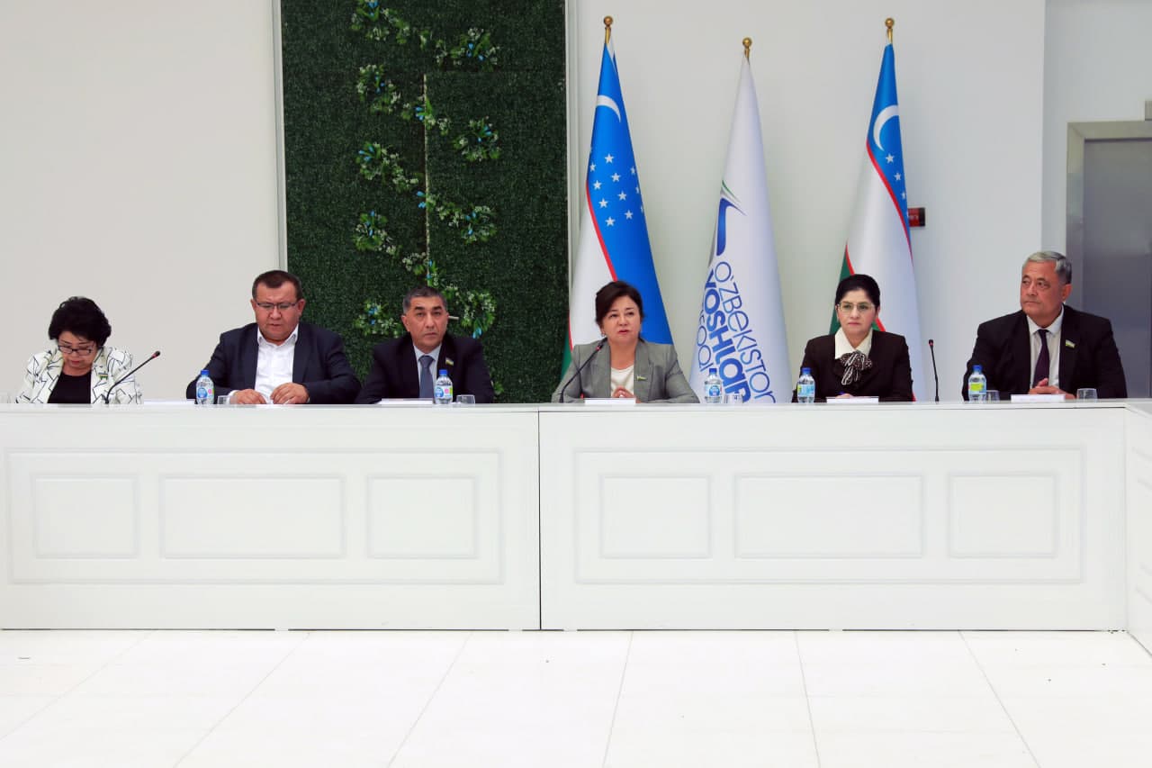Joriy yilning 28-avgust kuni Oliy Majlisi Senatining Yoshlar, madaniyat va sport masalalari qo‘mitasi, Oliy Majlis huzuridagi  jamoat fondi hamda Yoshlar parlamenti tomonidan mas’ul vazirlik va idoralarning yoshlar masalalariga oid davlat ijtimoiy buyurtmalarini nodavlat notijorat tashkilotlari tomonidan o‘zlashtirilishiga bag‘ishlangan uchrashuv tashkil etildi.